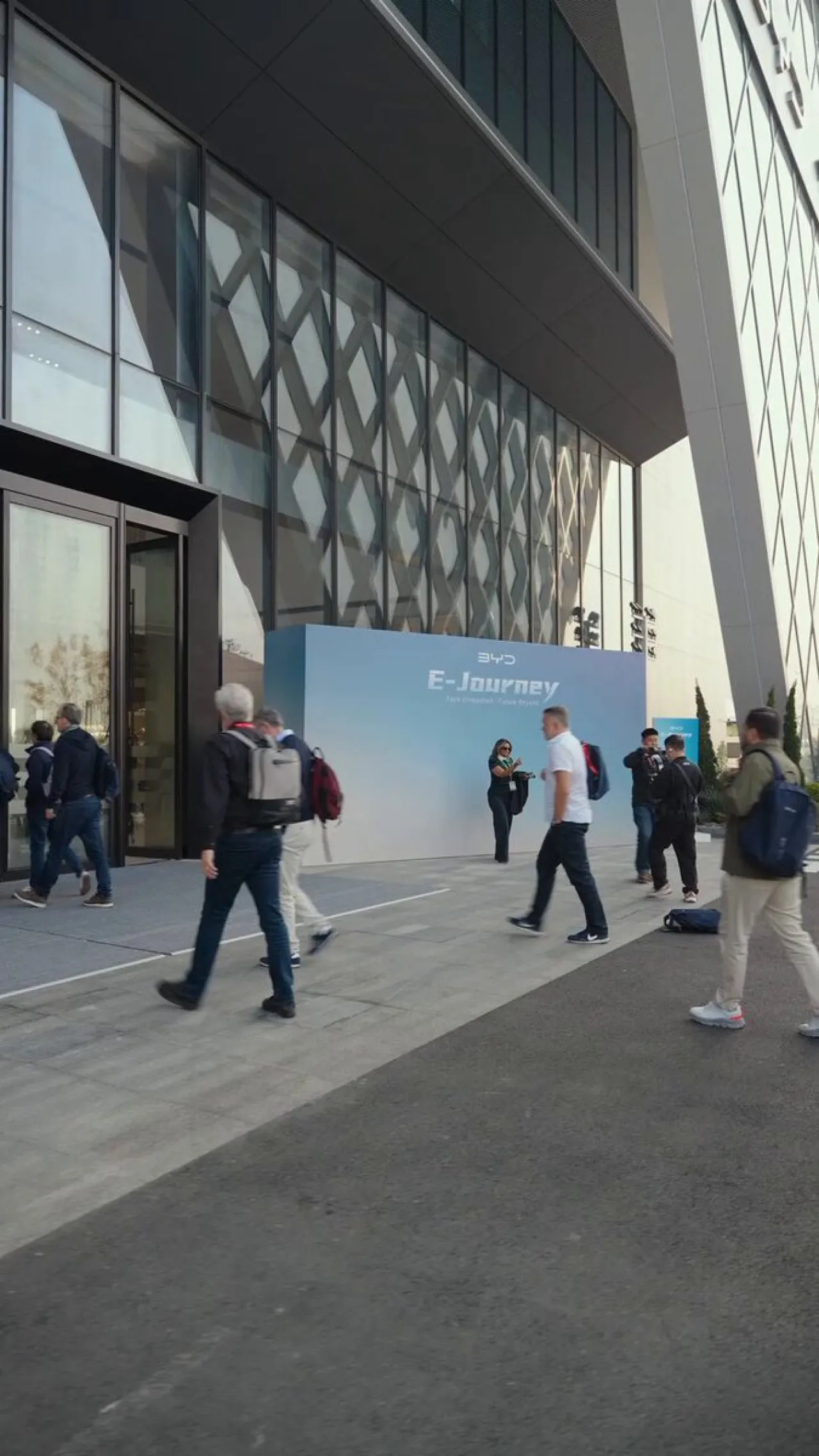 BYD, Megawatt Şarj Gücü ile Elektrikli Araçlarda Devrime Hazırlanıyor