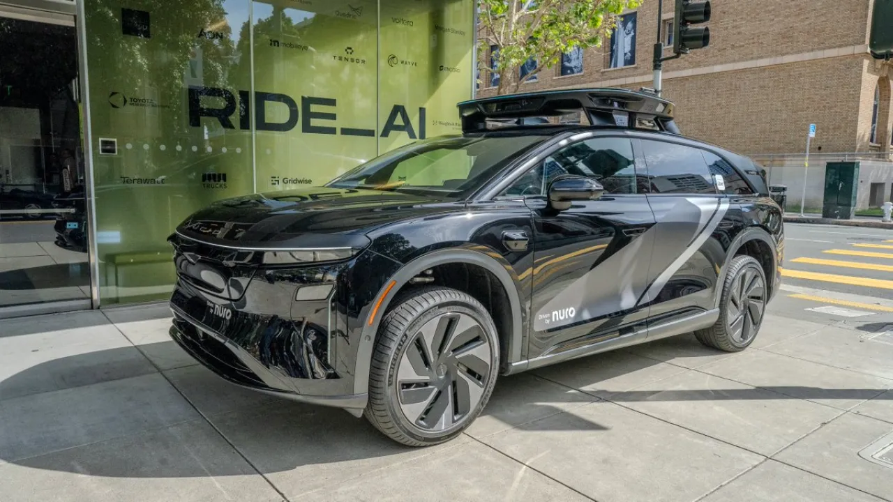 Nuro, Uber ve Lucid İş Birliğiyle Robotaksi Ride AI 2026'da Tanıtıldı