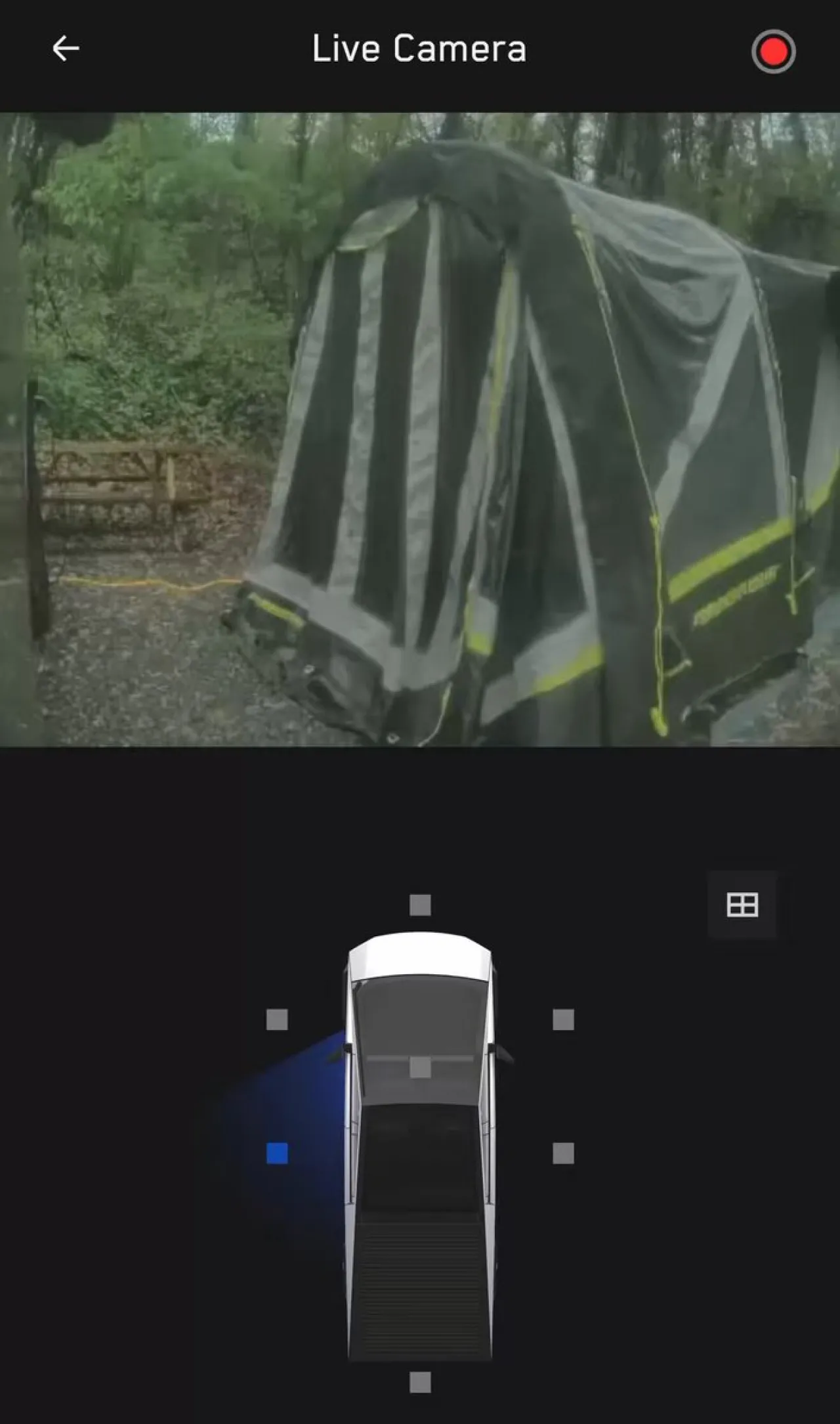 Tesla App'e Canlı Kamera Görüşü Özelliği Geldi: Araç Çevrenizi Uzaktan İzleyin