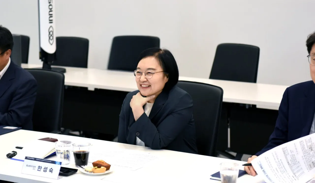 Bakan Han'dan INNOSPACE'e Ziyaret: Özel Uzay Sektörünün Geleceği Masaya Yatırıldı