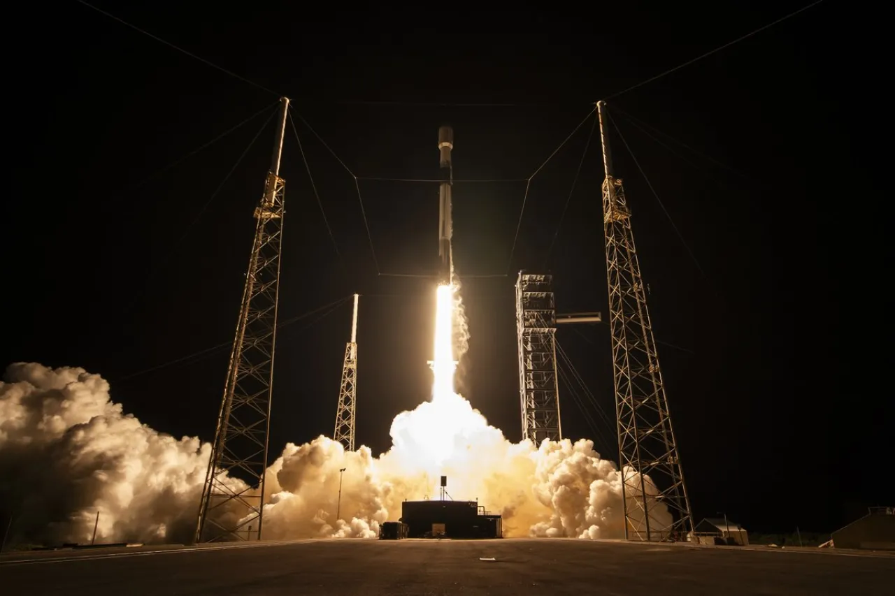 SpaceX, Falcon 9 ile GPS III 8 Uydusunu Yörüngeye Taşıdı