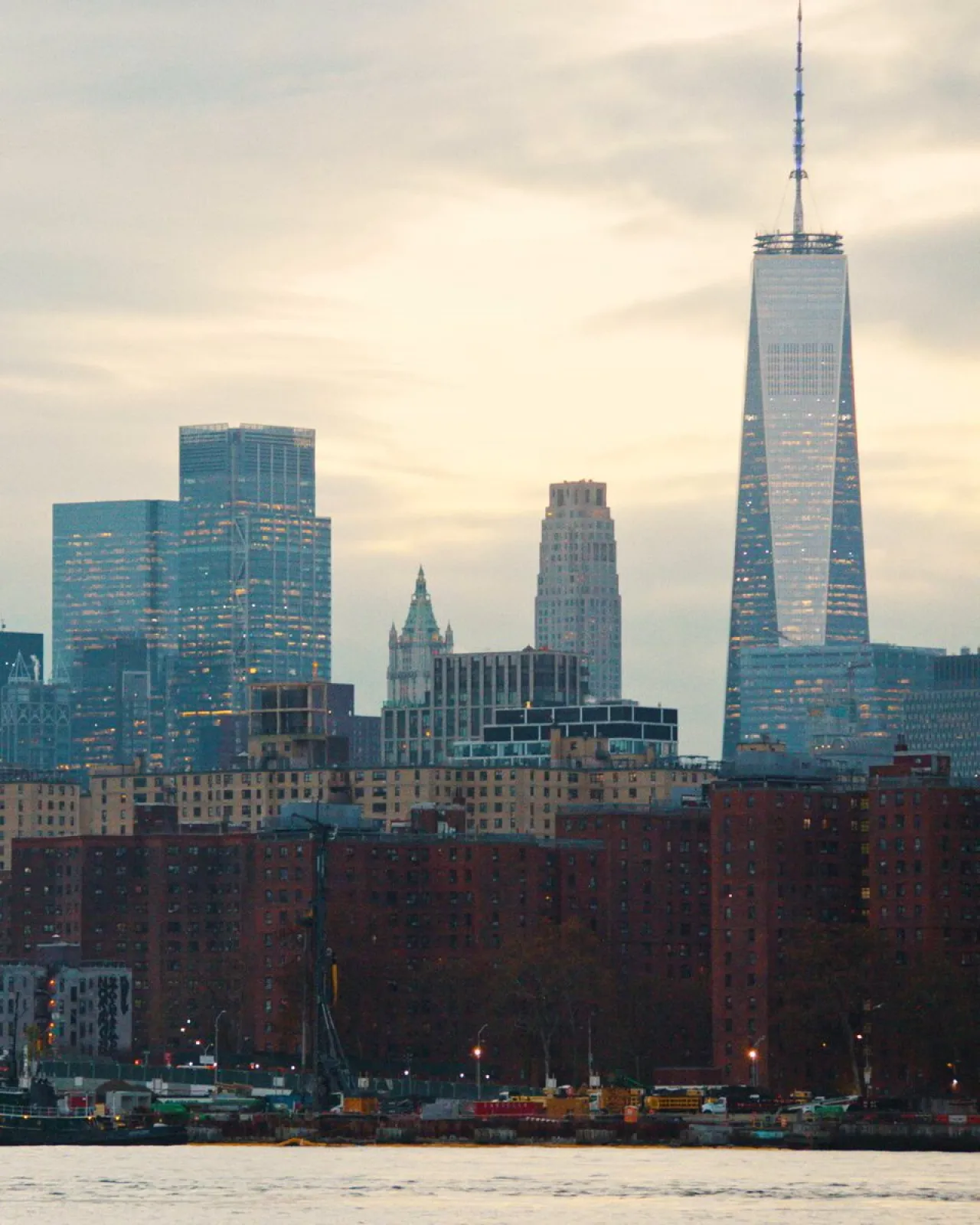 NYC Metro Reklamlarının Perde Arkası: Plaid Müşterileri West 4th Street'te
