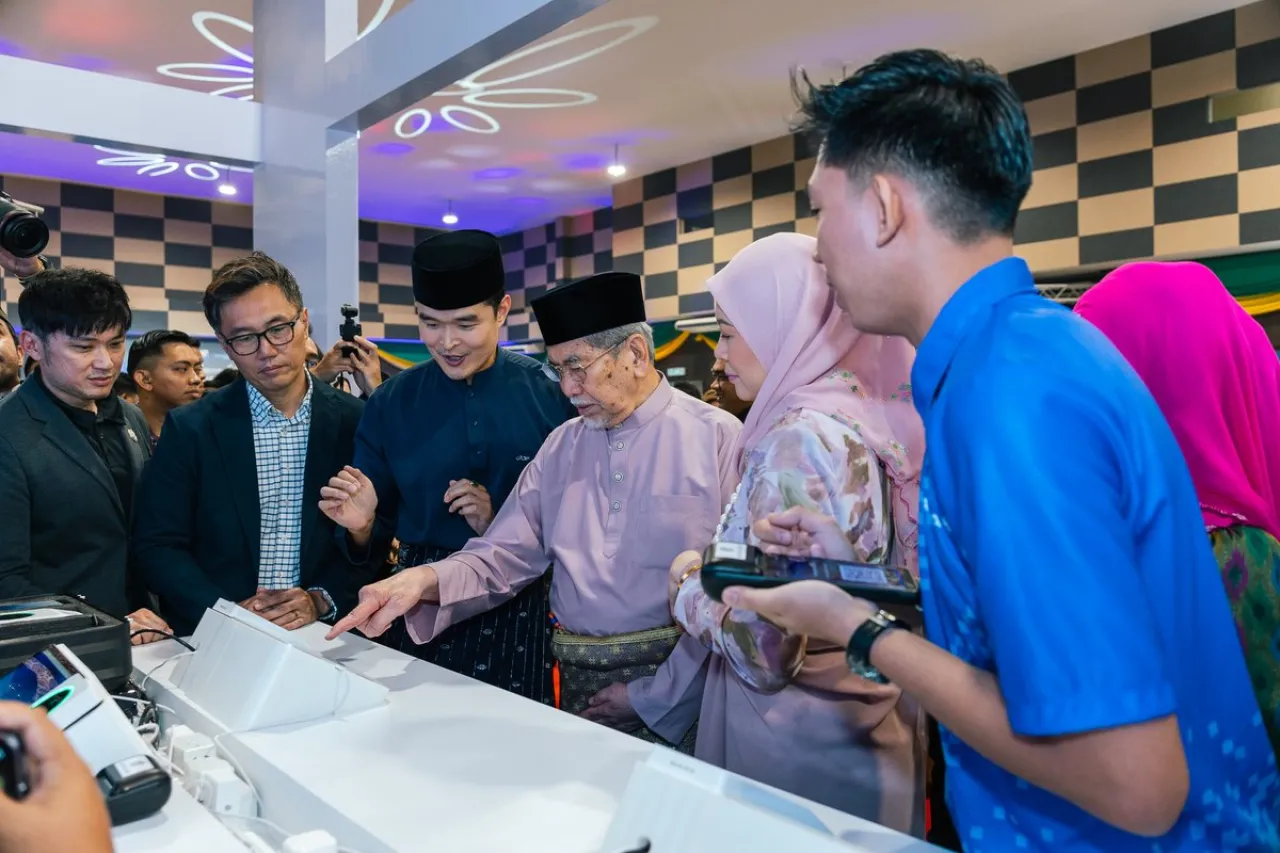 Sarawak'ta Yaşlılar İçin Tencent Teknolojisi: WaveJak Tanıtıldı