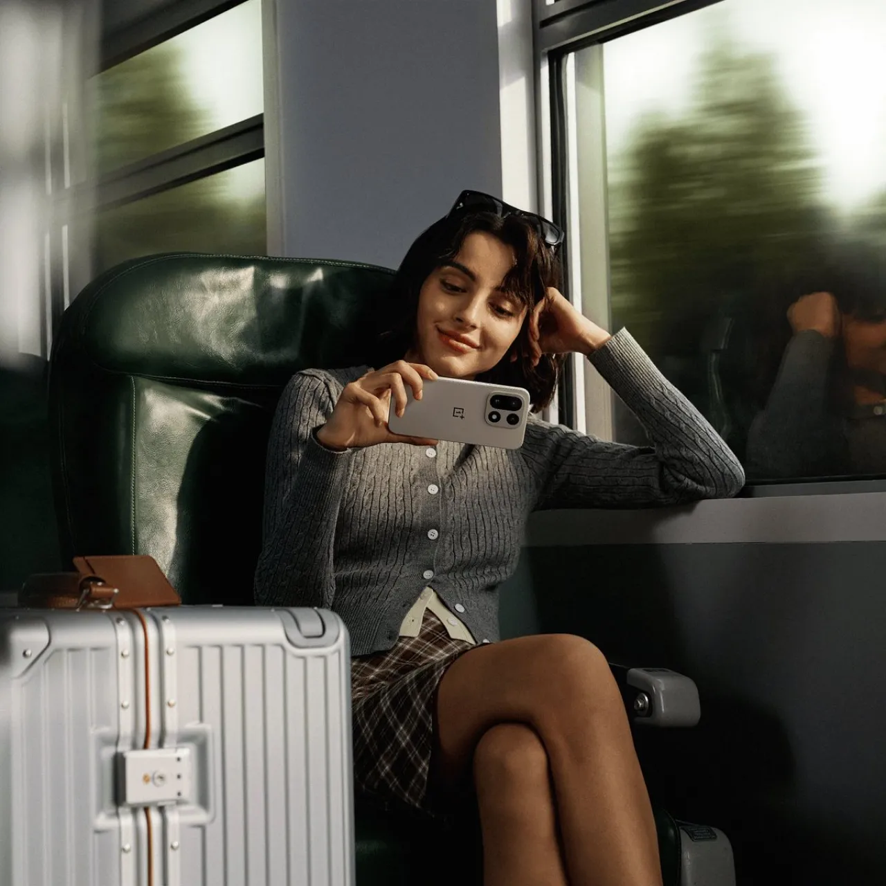 OnePlus 15 Pil Devrimi: 7.300 mAh Kapasite Geliyor